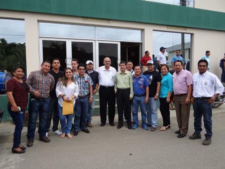 MARCHAS, TAMBORES, MÚSICA, DANZA, PROCLAMAS EN CIERRE DE CAMPAÑA DE OMELIO Y BLANCA LA RAZÓN DEL TRIUNFO