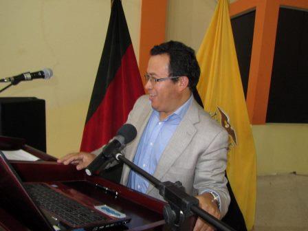 UNIVERSIDAD ESTATAL DEL SUR DE MANABÍ ACREDITADA.