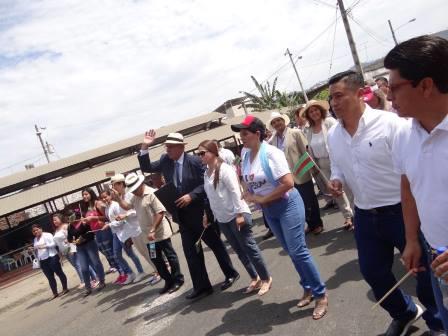 MARCHA UNIVERSITARIA POR ACREDITACIÓN DE LA UNESUM
