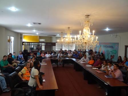 ULEAM Y UNESUM PRESTAN AYUDA AL COE DEL GAD- JIPIJAPA