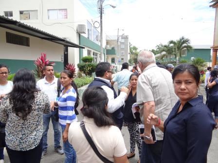 ULEAM Y UNESUM APOYAN DESASTRES DEL INVIERNO EN JIPIJAPA