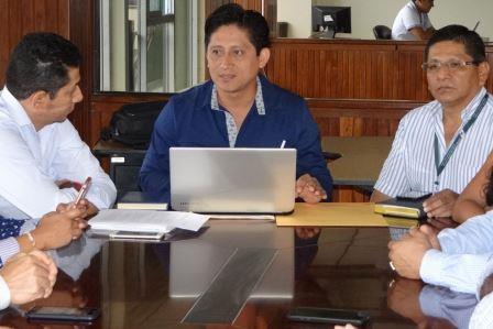 VINCULACIÓN CON LA COMUNIDAD