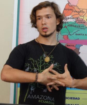 JAN KORBA, ESTUDIANTE DE LA UNIVERSIDAD DE MENDEL DE LA CIUDAD DE BRNO, REPÚBLICA CHECA, RECIBIDO EN EL OCAS DE NUESTRA UNESUM