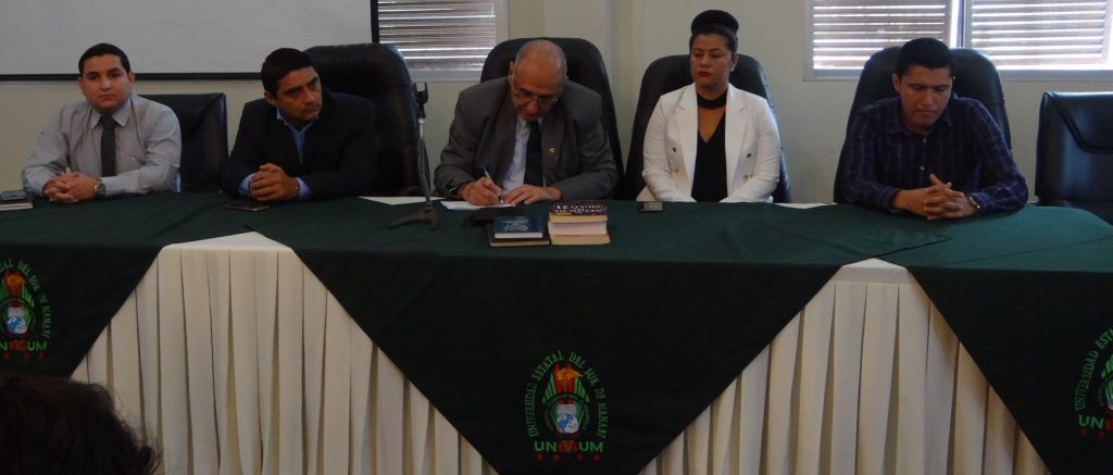 CLAUSURA Y ENTREGA DE CERTIFICADOS DEL CURSO DE LIDERAZGO JUVENIL DE LA ESCUELA DE LÍDERES DE LA UNIVERSIDAD ESTATAL DEL SUR DE MANABÍ