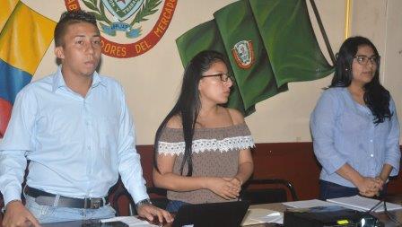CARRERA DE COMERCIO EXTERIOR EN VINCULACIÓN CON LA COLECTIVIDAD EN JIPIJAPA