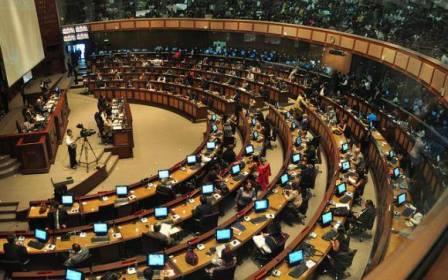 28 PROYECTOS DE LEY REFORMATORIA A LA LEY ORGÁNICA DE EDUCACIÓN SUPERIOR A LA ASAMBLEA NACIONAL