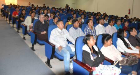 CONFERENCIAS POR EL DÍA DEL ÁRBOL ORGANIZADO POR LA CARRERA DE ING. FORESTAL-FACULTAD DE CIENCIAS NATURALES Y DE LA AGRICULTURA