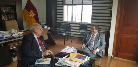 TALLER DE LA RED ECUATORIANA DE UNIVERSIDADES DE VINCULACIÓN CON LA COMUNIDAD (REUVIC) EN CUENCA