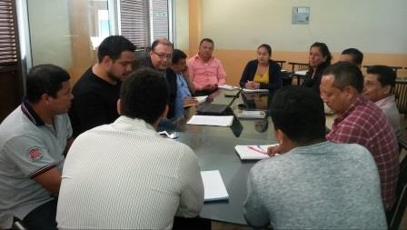 DIRECTORES Y TÉCNICOS DE LA UNESUM SE REUNEN CON DIRIGENTES Y REPRESENTANTES DEL SECTOR AGROPECUARIO.
