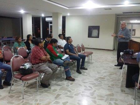 ESCUELA DE LÍDERES DE LA FEDERACIÓN DE ASOCIACIONES CLASISTAS DEL CANTÓN JIPIJAPA-UNESUM