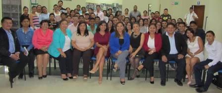 CLAUSURA DE LA II SESIÓN CIENTÍFICA DE LA CARRERA DE COMERCIO EXTERIOR UNESUM 2018
