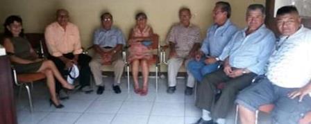 REUNIÓN DE TRABAJO CON DIRECTIVOS DE LA COOPERATIVA CAFETALERA “CABO DE HACHA” Y LA DIRECCIÓN DE VINCULACIÓN CON LA SOCIEDAD DE LA UNESUM