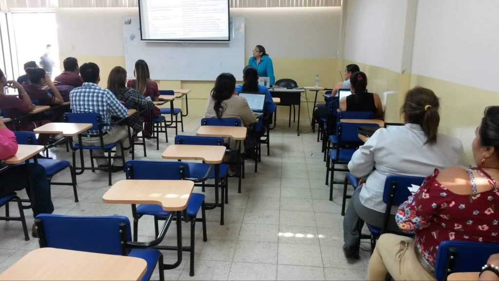 LA COORDINACIÓN Y LAS COMISIONES DE LABORATORIO CLÍNICO DE LA UNESUM OFRECEN EL INFORME DE RENDICIÓN DE CUENTA DEL AÑO 2018