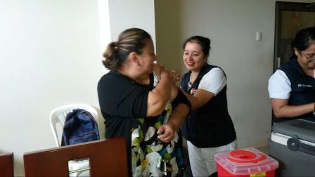 SE REALIZA CAMPAÑA DE VACUNACIÓN CONTRA LA INFLUENZA EN LA COMUNIDAD UNIVERSITARIA
