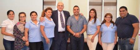 UNIDAD ADMINISTRATIVA DE TALENTO HUMANO POSAN CON EL RECTOR Y DIRECTOR DEPARTAMENTAL