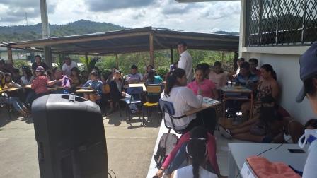 CARRERA DE INGENIERÍA AGROPECUARIA REALIZARON BINGO