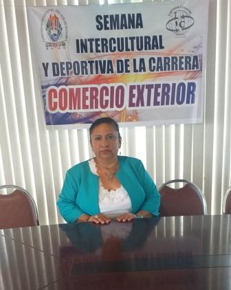 COORDINADORA DE CARRERA DESTACA LA SEMANA ACADÉMICA INTERCULTURAL