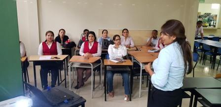 CAPACITACIÓN SOBRE REDACCIÓN DE DOCUMENTACIÓN EN LA UNESUM POR EL SECAP