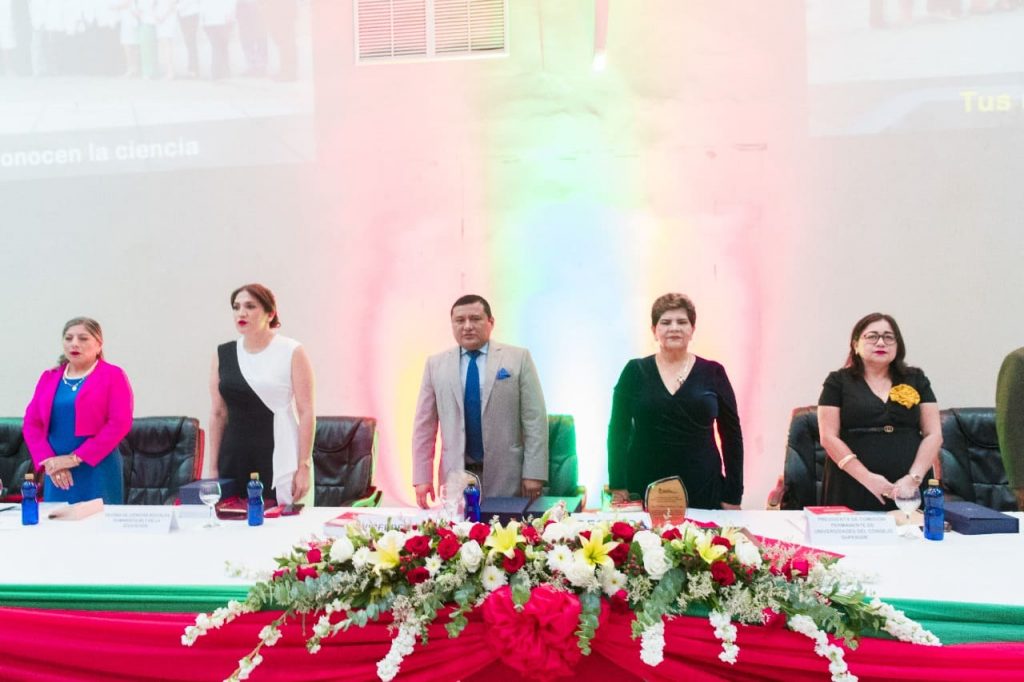 LA FACULTAD DE CIENCIAS SOCIALES HUMANISTICAS Y DE LA EDUCACIÓN, CELEBRÓ PRIMER ANIVERSARIO DE CREACIÓN