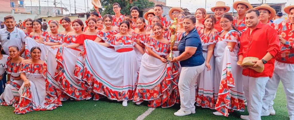 UNESUM REALIZA EXITOSO VI FESTIVAL UNIVERSITARIO DE DANZA FOLCLÓRICA NACIONAL