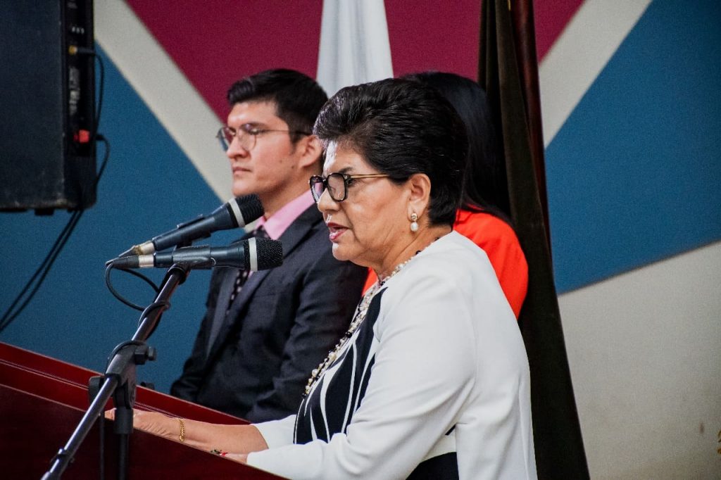 LA UNESUM CELEBRA LA INCORPORACIÓN DE 128 NUEVOS MAGÍSTERES